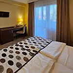 Crosna Hotel Krościenko