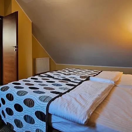 Crosna クロシチェンコ