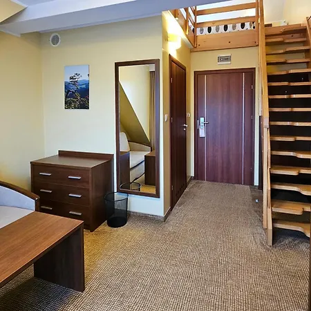 Crosna Otel 3*