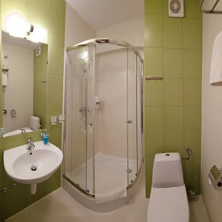 Crosna 3* クロシチェンコ