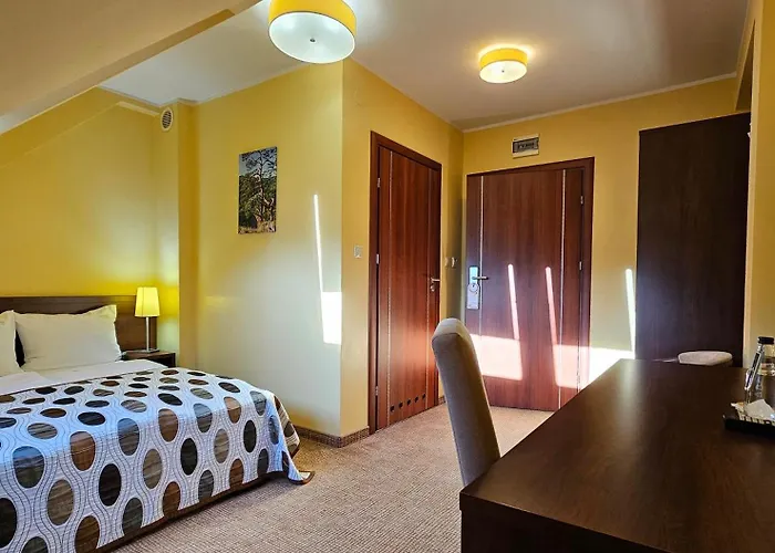 Crosna 3* Krościenko